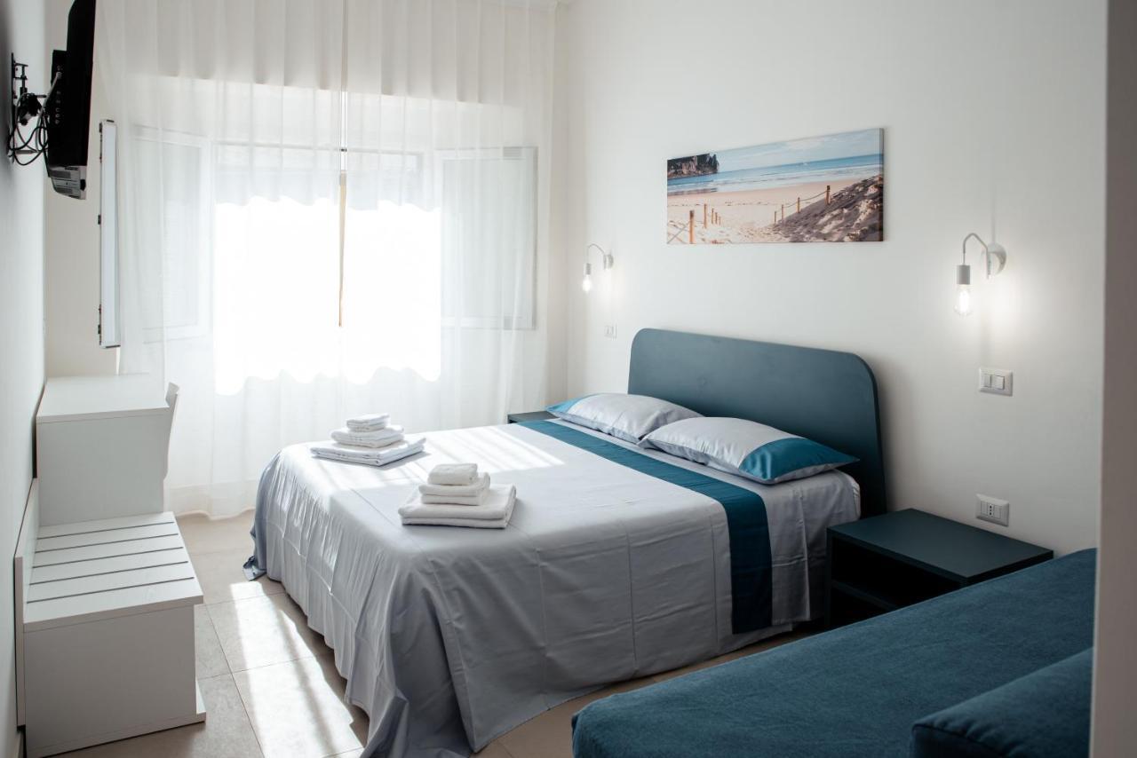 Torre Del Salento Hotel Torre San Giovanni Buitenkant foto